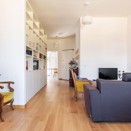 Appartement Elegante Bilocale San Calocero à Milan Extérieur photo