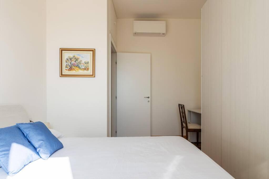 Appartement Elegante Bilocale San Calocero à Milan Extérieur photo